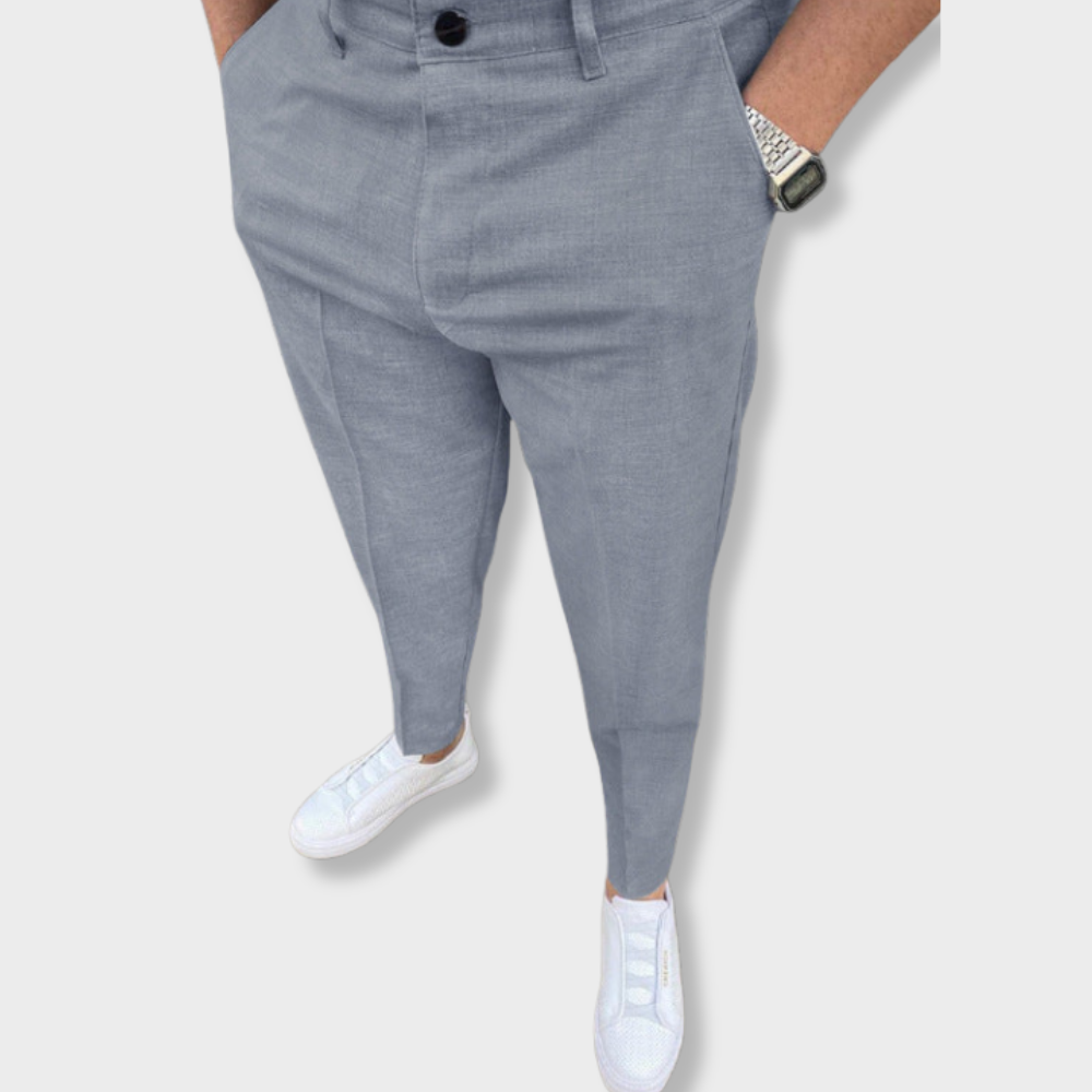 Pantaloni casual slim fit