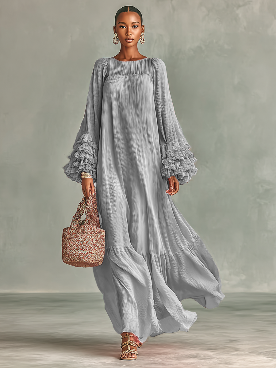 Abito lungo da donna in chiffon plissettato con maniche lunghe