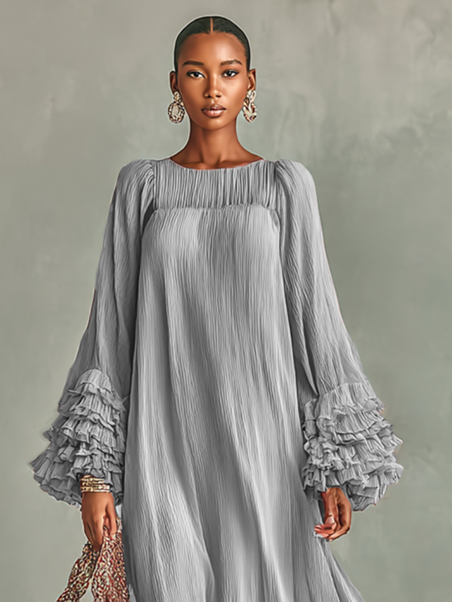 Abito lungo da donna in chiffon plissettato con maniche lunghe