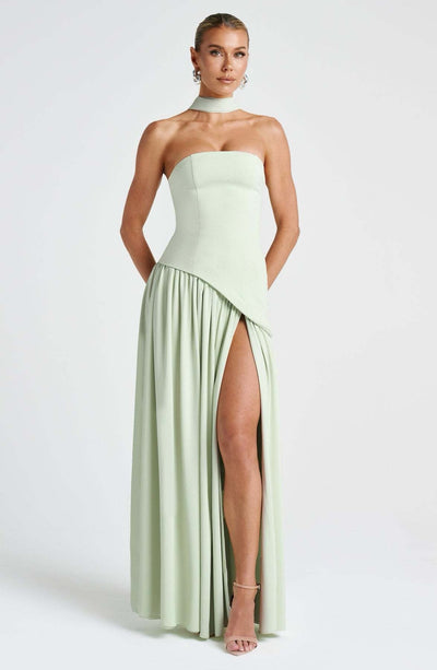 Alexander Saint Velicius Maxi Abito