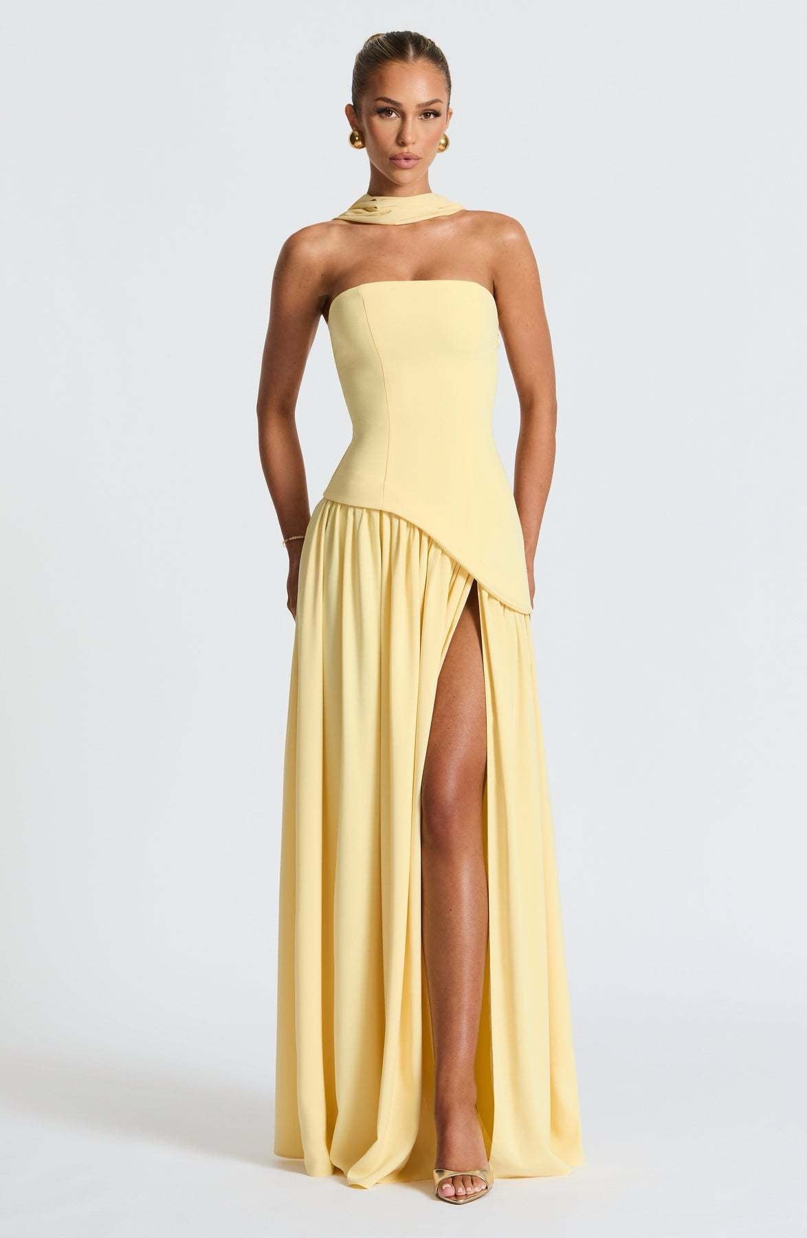 Alexander Saint Velicius Maxi Abito