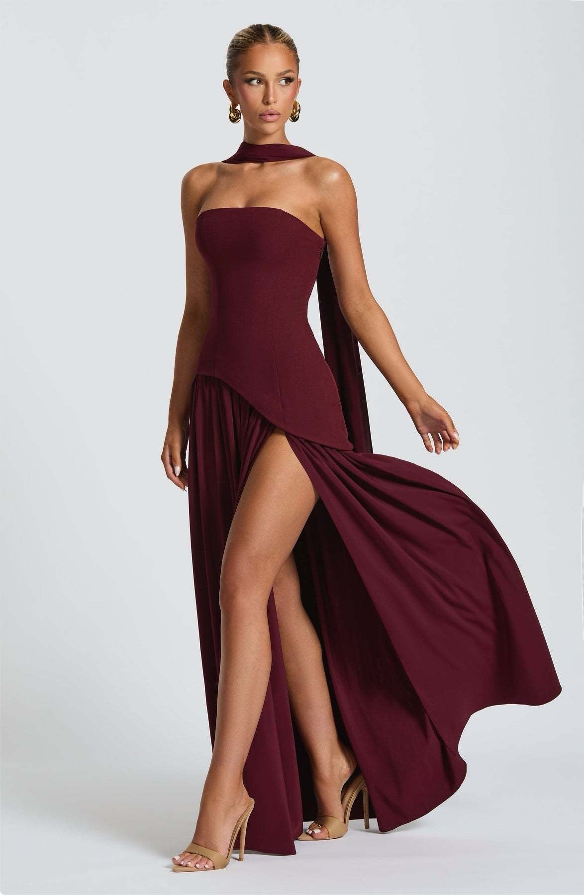 Alexander Saint Velicius Maxi Abito