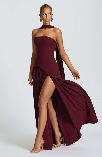 Alexander Saint Velicius Maxi Abito