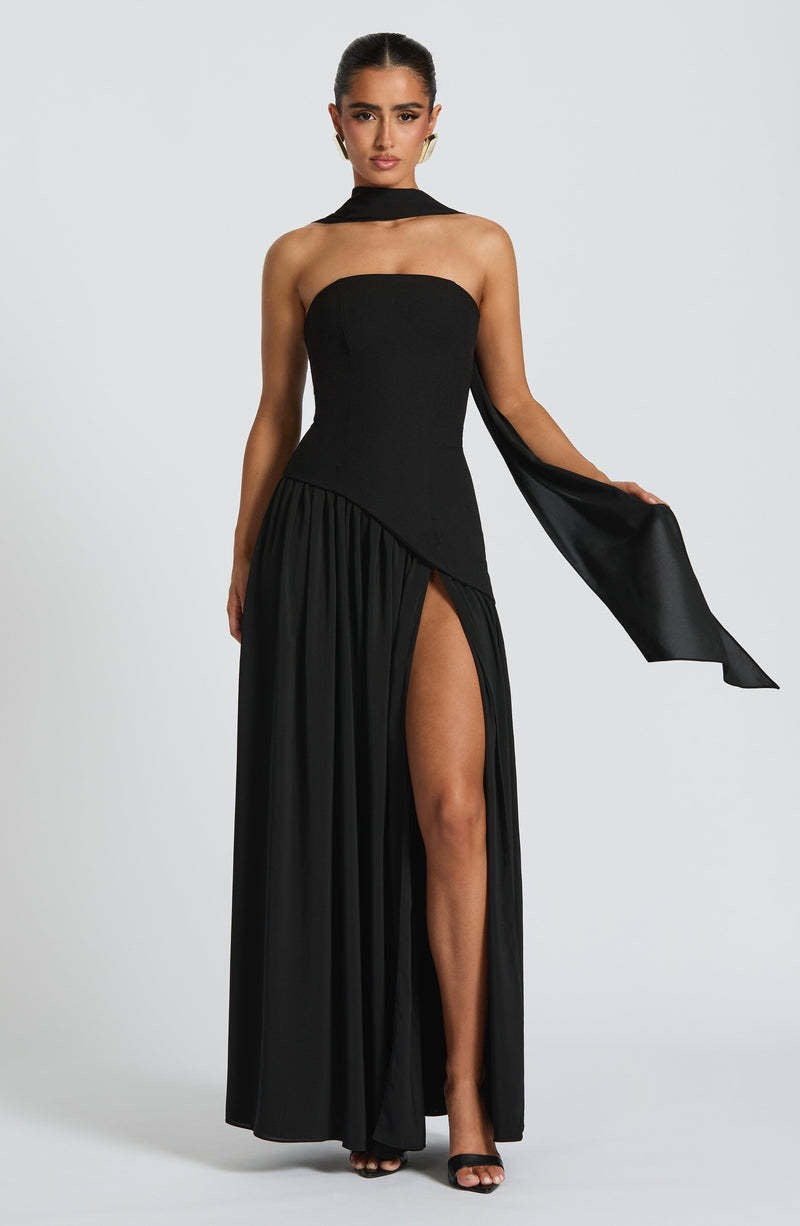 Alexander Saint Velicius Maxi Abito