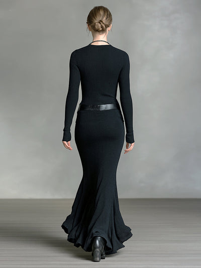 Abito Maxi Slim a Maniche Lunghe con Scollatura