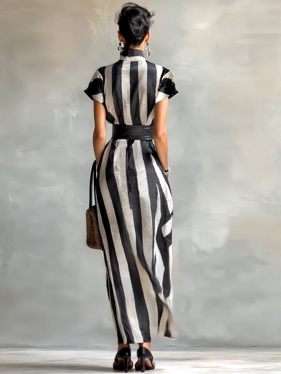 Abito Maxi in Chiffon con Collo Alto e Maniche Corte per Donna