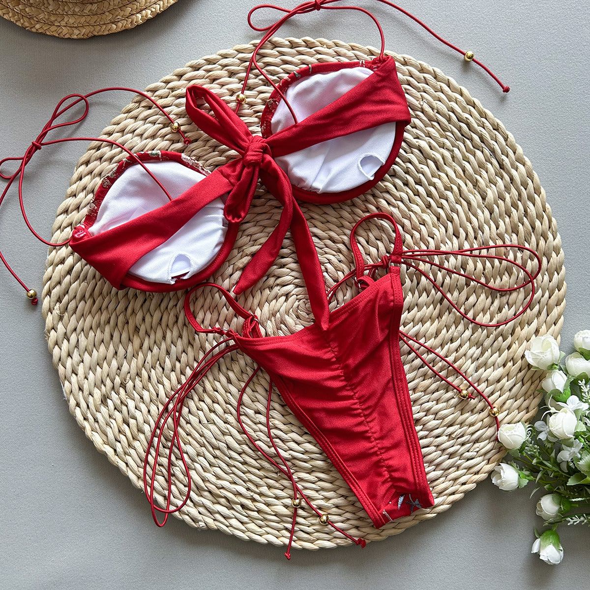 Novalee | Costume da Bagno con Ricamo a Spacchi