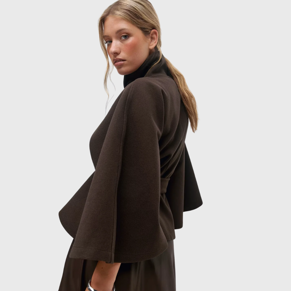 Giacca con cintura a mantella