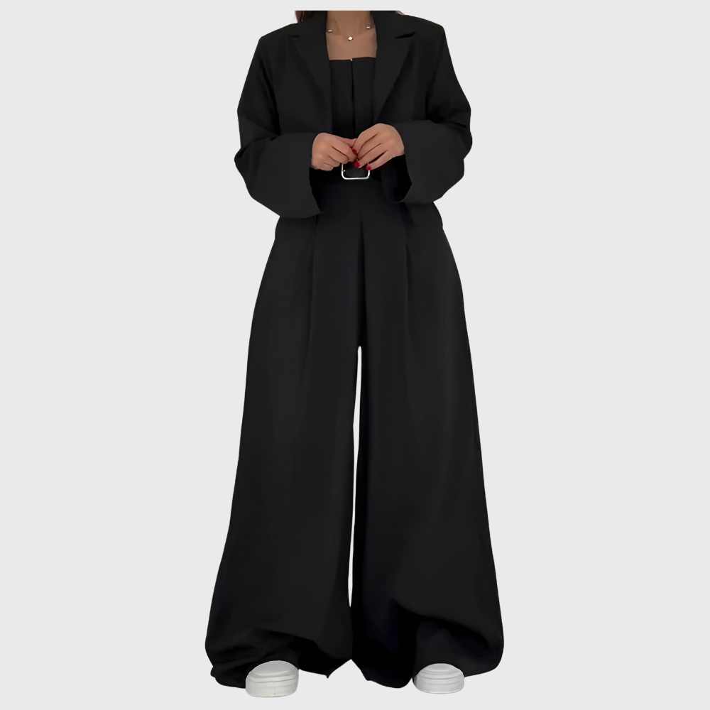 Giacca corta e pantaloni larghi in set