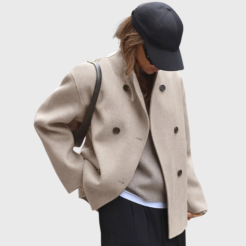 Elegante Cappotto Doppiopetto Beige