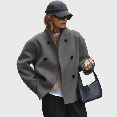Elegante Cappotto Doppiopetto Beige