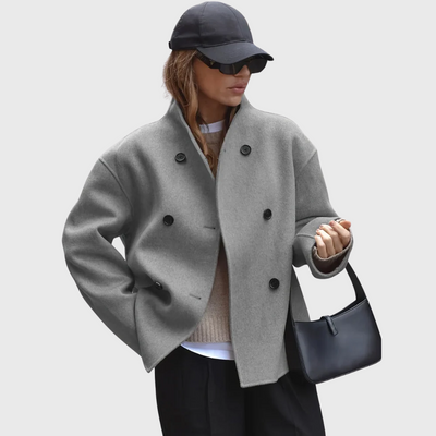 Elegante Cappotto Doppiopetto Beige