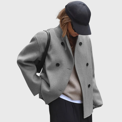 Elegante Cappotto Doppiopetto Beige