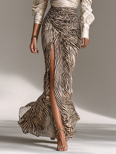 Top lungo in satin con spalle scoperte