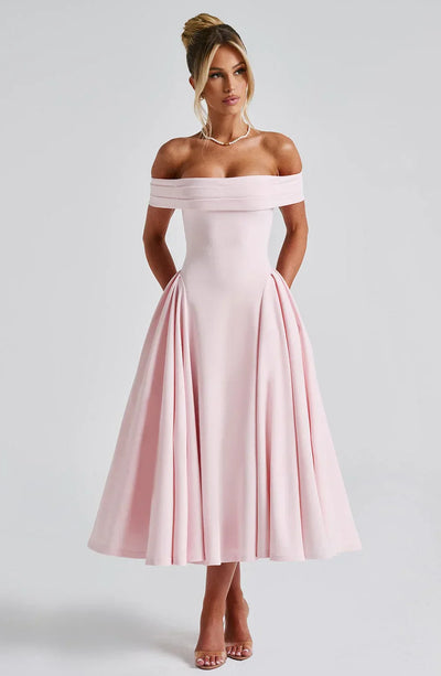 Abito Midi Alexander Saint in Stile Elegante