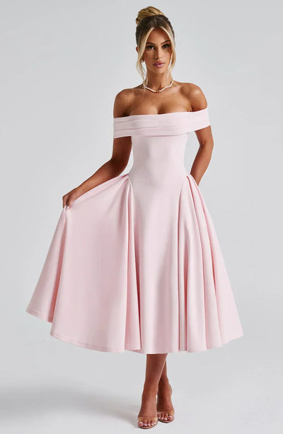 Abito Midi Alexander Saint in Stile Elegante