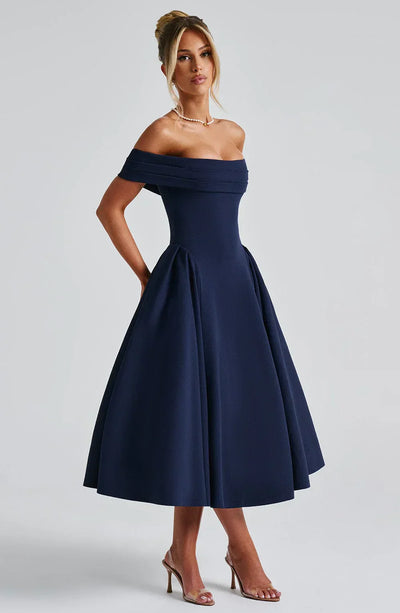Abito Midi Alexander Saint in Stile Elegante